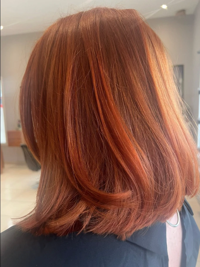Balayage roux cuivré, réalisation du salon Jiffy Coiffure — Saint-Omer